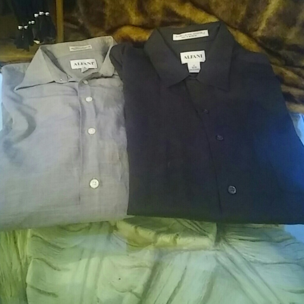 🎀Bundle of 2 Mens Alfani Dress Shirts